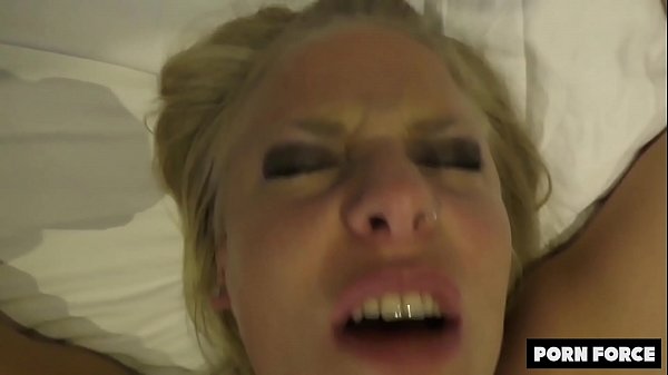 Lara Cumkitten Fucked By Well Hung Stud - Deep Pussy Fuck & Huge Facial
