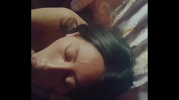 Alicia Diaz Rodriguez recebe minha porra no rosto