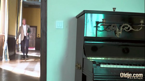 Old Man Fucks Painful · XNXX.com.se Free Porn Online! 3GP MP4 Mobile Sex XXX Porno Videos!