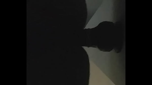 Dildo de sábado à noite na minha bunda