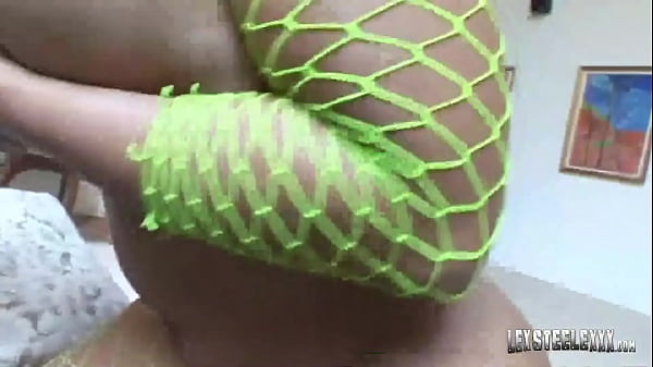 Lexington Steele Unloads Huge Load All Over Cherokee Dass' Face!