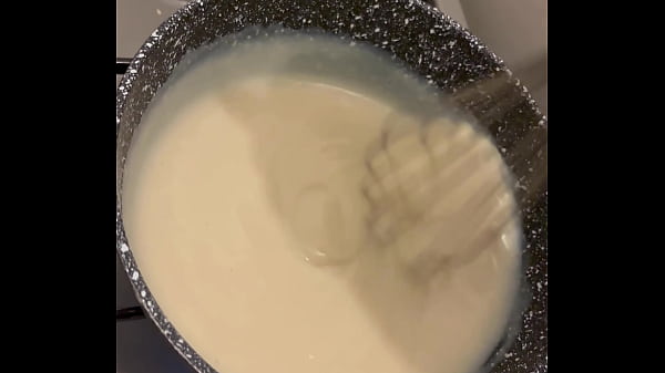 Homemade Vanilla Dessert Thumbnail