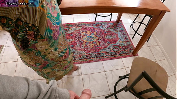 Sex at the breakfast table with stepmom