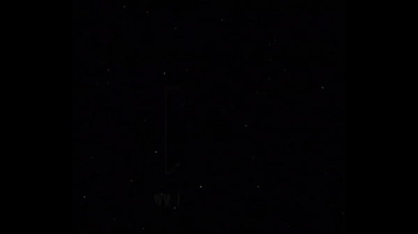 Batendo uma punheta pra um desconhecido pela janela do carro