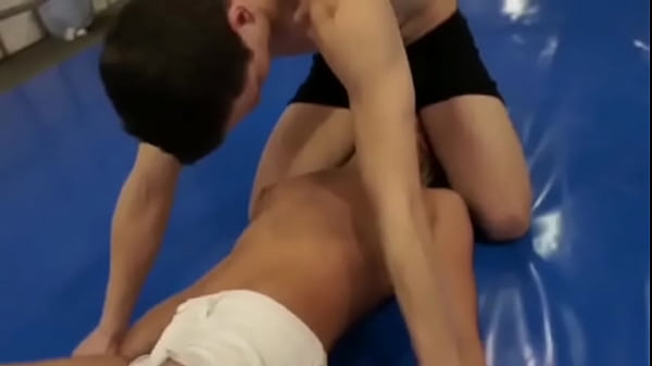 boy facesit on girl Thumbnail