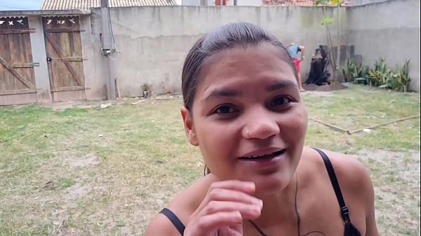 sexo com o rapaz que contratei um rapaza pra a trabalhar no quintal (TRAILLER)  (COMPLETO RED)