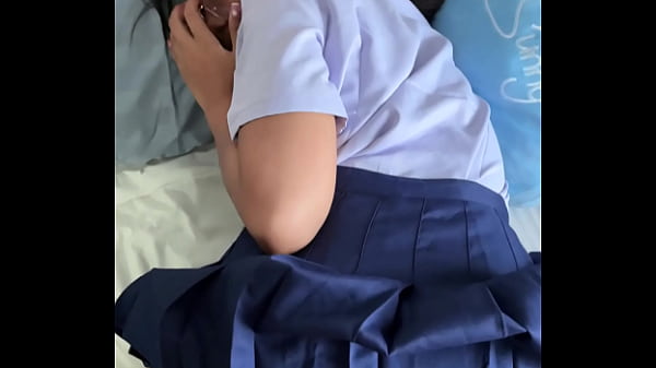 French tourist fuck a 18 years old Thai student in uniform