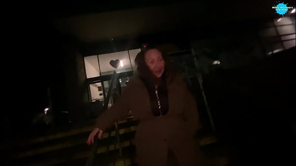 Cracky the street girl finaly gets to suck cock