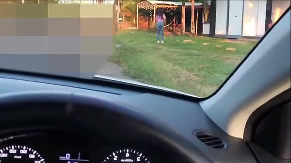 RECOJO UNA DESCONOCIDA DE 18 AÑOS EN LA CALLE Y ACEPTA FOLLAR A CAMBIO DE DINERO
