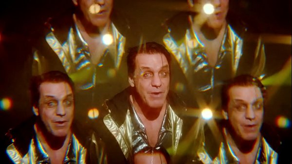 LINDEMANN „PLATZ EINS“ – UNCENSORED only on VISIT-X   „TILL the End“ - coming soon