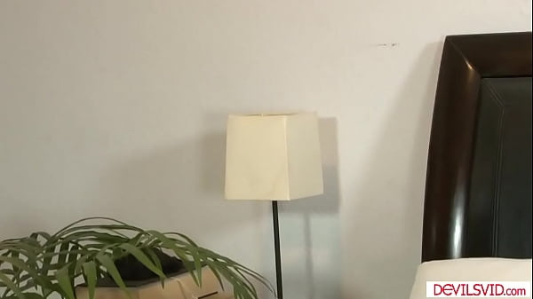 DevilsVid.com - Wife watching husband anals her stepmom