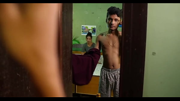 Desi College Boy Fucking His Next Door Mature Indian Bhabhi In Her Bedroom Hindi Audio