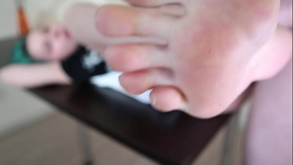 friend cum twice from fucking on the table and swallow the load | Laruna Mave