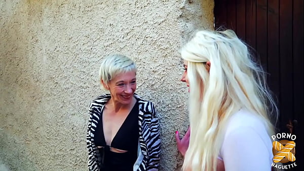 Malvina, jolie milf, a soif de nouvelles aventures