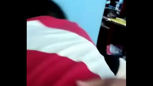 Viajo desde Perú para follar su rica verga y me siga manteniendo