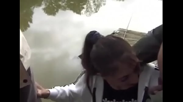 Papys pecheurs et jeunes vicieuses