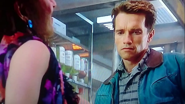 Total Recall 3Tits Hooker Thumbnail