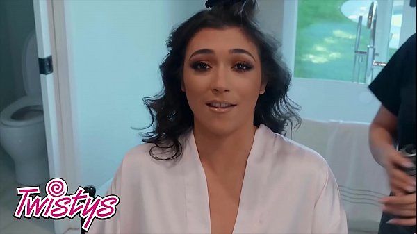 (Jenna Foxx, Brooklyn Gray) Pussy Licked Fingered Until Orgasm - Twistys