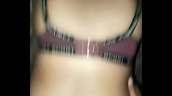 A esposa do meu amigo me fodeu