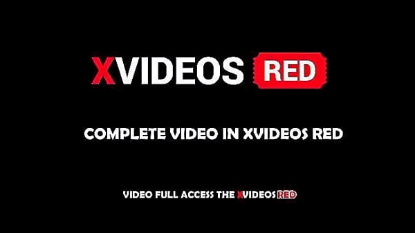 ela me viu batendo punheta pra ela, e resolveu ajudar! (Anal)