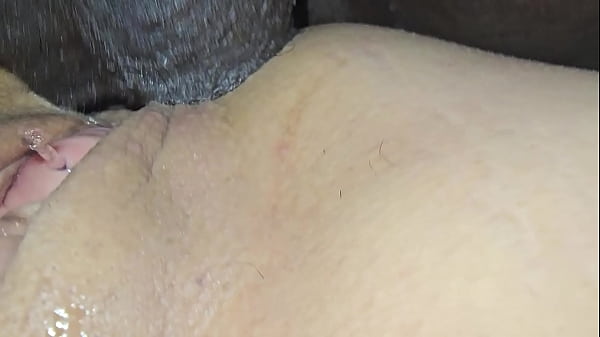 Close-up anal and squirt of juicy!