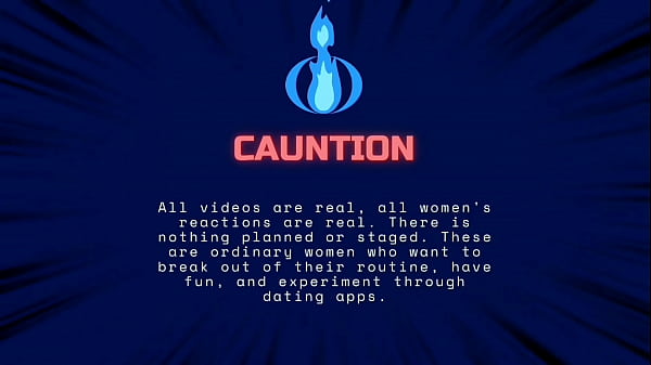 I went to pick up my girlfriend’s sister for Christmas dinner. I arrived and found her home alone and ready to celebrate Christmas. What beautiful panties, what a hot ass