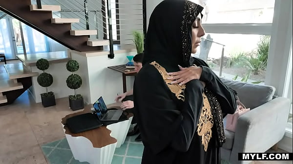 Arab MILF Craves For Young Cock- Kylie Kingston