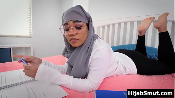 Cute muslim teen fucked by her classmate