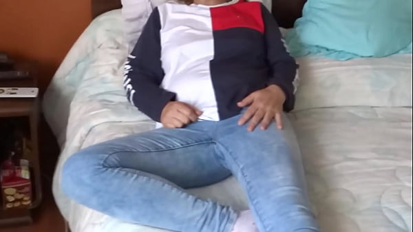 Stepson wants to stick it in me, and I ask him to cum in my pussy, full of cum.