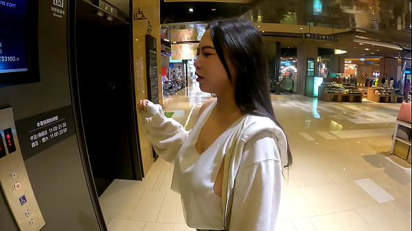 Celebrating her birthday (326n.h)