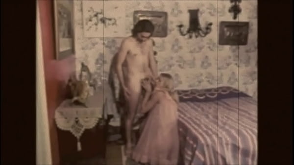 Vintage Taboo Family 'Home Alone'