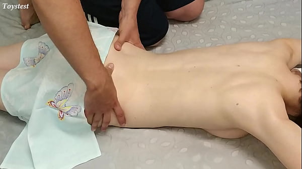 Homemade Oil Massage with Two Orgasms for Beautiful Babe
