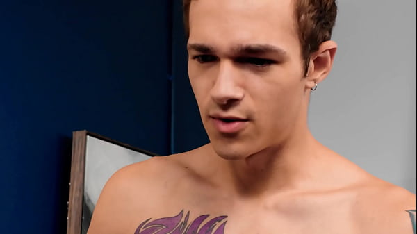 Jet Lagged Twink Caught Jerking Flip Fucks Hunk Stepbro – Cristiano, Andrew Delta – NextDoorStudios