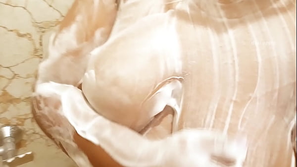 Desi bhabhi shower Thumbnail
