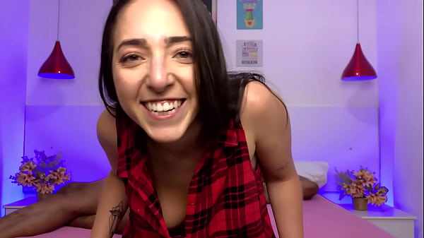 Capoeira sendo acordado pela novinha Lis XXX