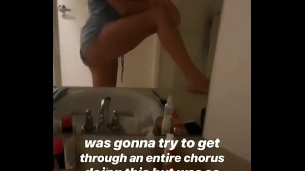 Gabbie Hanna (The Gabbie Show) shaking her ass Thumbnail