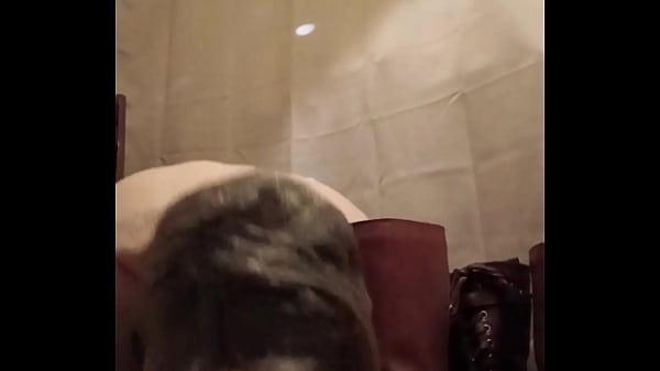 2024 08 25 Esclave F autoseance leche bottes