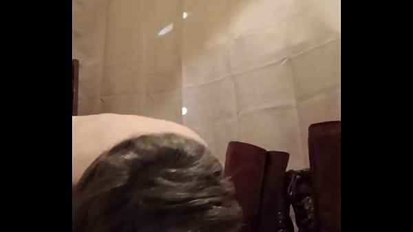 2024 08 25 Esclave F autoseance leche bottes