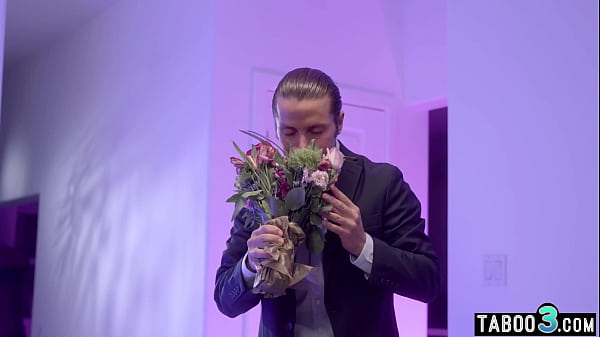 Petite blonde MILF stepmother Pristine Edge dating on her stepsons big dick