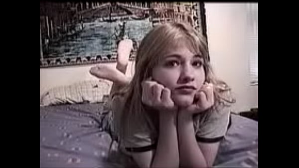 Lacey Bare Soles From Geocities Thumbnail