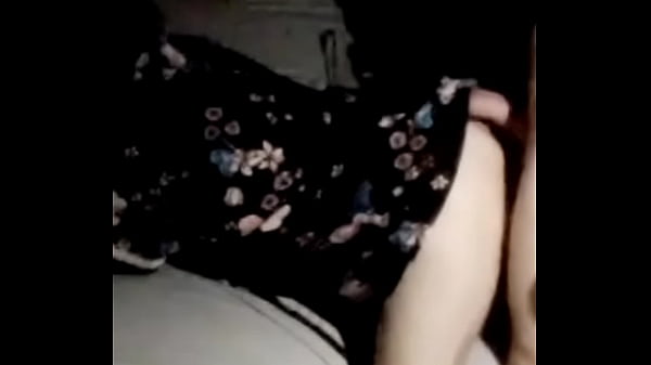 Hot amateur wife twerking on husband's big dick Thumbnail