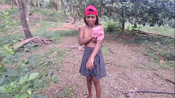 Garota indiana desi fodendo forte com vizinho na selva