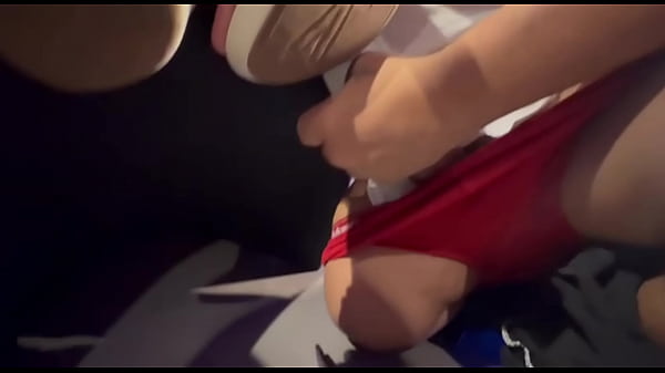 Secretária safada dando pro seu chefinho sem preservativo