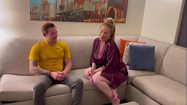 Stepson Alex Envy Comes Find His Stepmom Danni Jones To Get Her To Come Home Any Way He Can