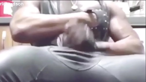 Latex Bodysuit Gear BBC Bate Cum & Porn Session