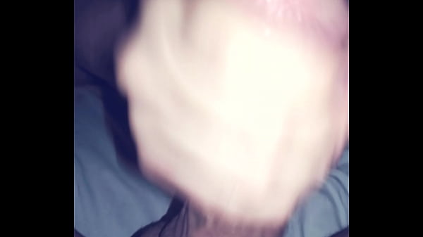 Minha pequena pendejita passando um canudo rico