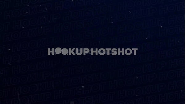 Jackie Hoff Meets Up With Dorian Del Isla For Extreme Sex!