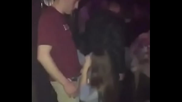 Mamando na festa loucaça