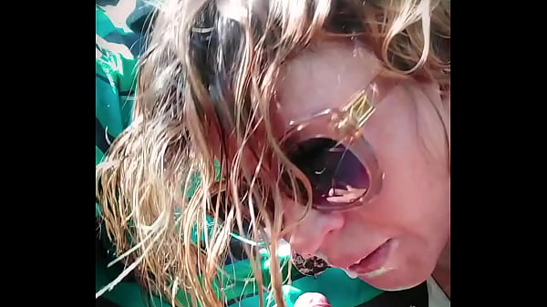 CAR BLOWJOB she Said: “I’M NOT YOUR WHORE and I know you will Upload this on Xvideos.” Yes, Bitch!