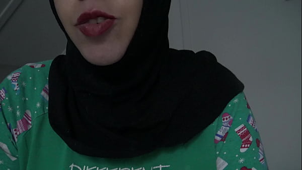 Arab Cuckold Hot Wife